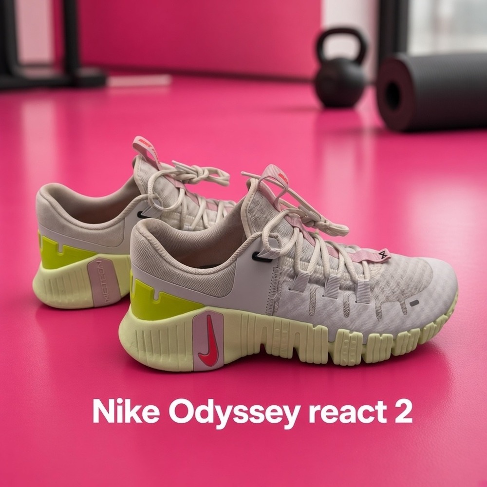 Nike Odyssey React 2 Shield Womens 8.5 Training Shoes White Pink Volt